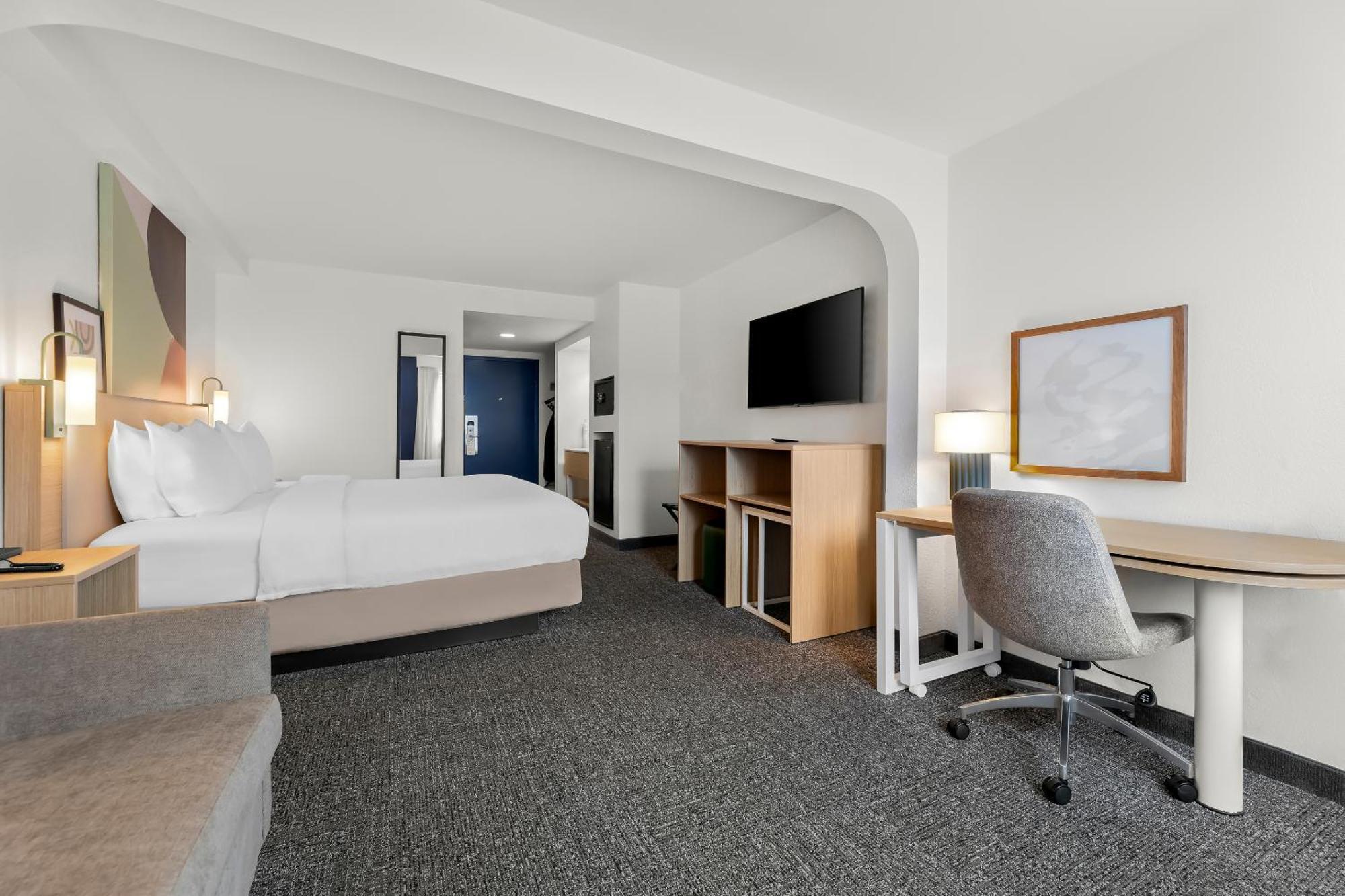 King Room with Sofa