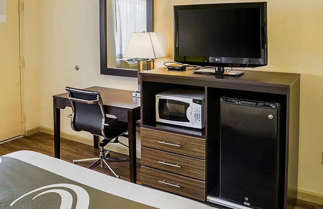 Quality Inn Biloxi Beach-1