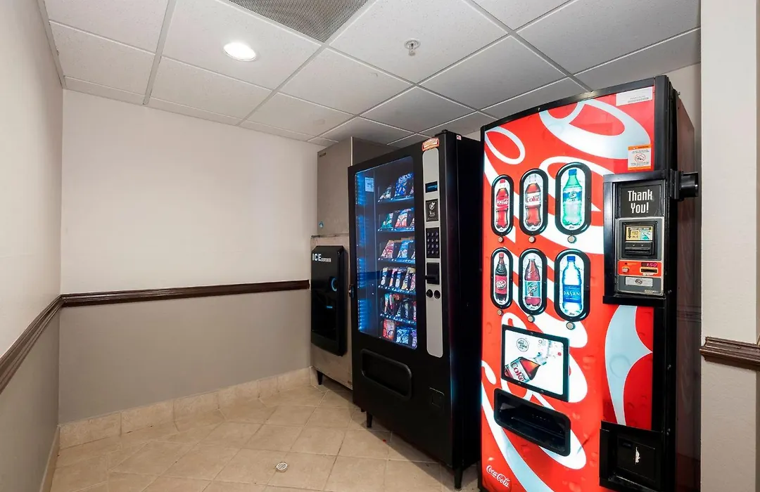Red Roof Inn & Suites Biloxi - Ocean Springs-1