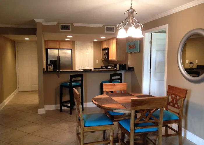 Ocean View Vacation Villas By Capital Vacations Biloxi